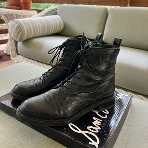 Sam Edelman Nina Black Crocodile Pattern Lace-Up Combat Boots